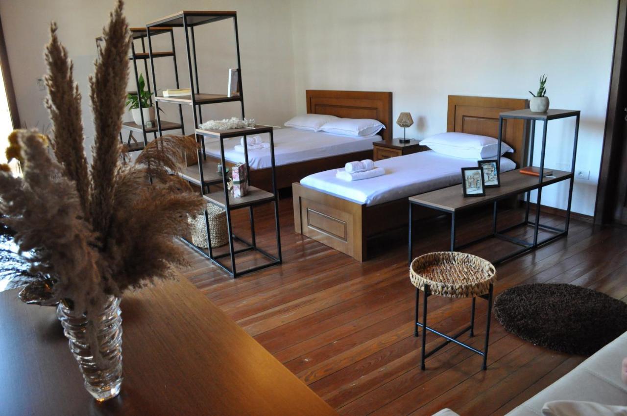 Timber Guest House Berat Extérieur photo
